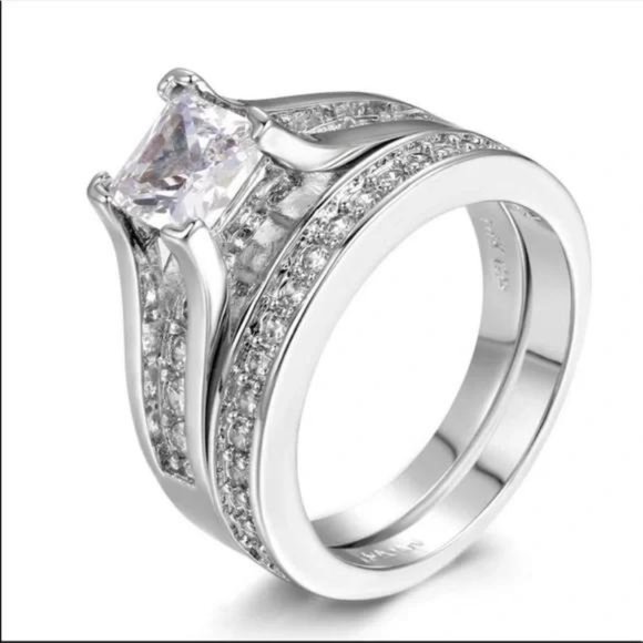 NEW 925 STERLING SILVER ENGAGEMENT DIAMOND SET RING, BEAUTIFUL RING, SHINY RING. - Picture 6 of 6